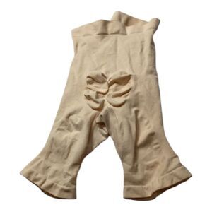 SKIMS Seamless‎ Sculpt Mid Thigh Short Cream Size S/M